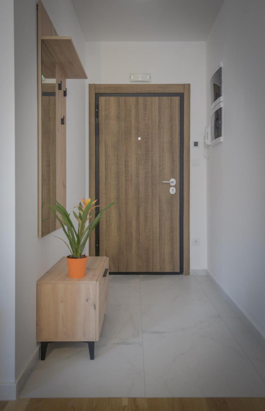 Tera Apartment Zemun Belgrad Exterior foto